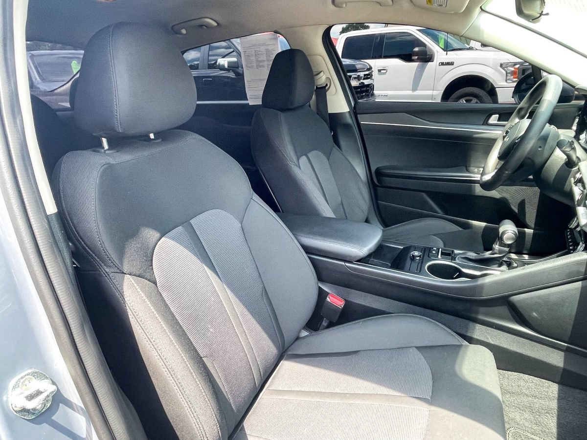 Used 2023 Kia K5 LXS FWD image 10