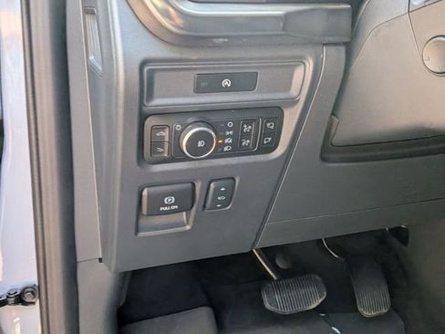 Used 2025 Ford F150 Raptor image 15