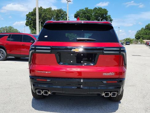 New 2026 Chevrolet Traverse High Country FWD image 5