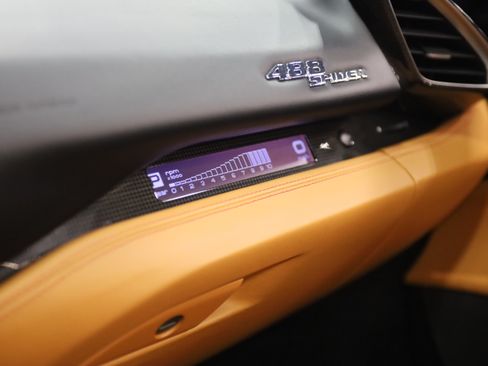 Used 2019 Ferrari 488 Spider RWD image 30