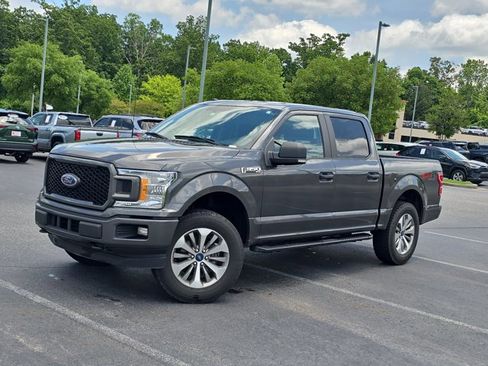 Used 2018 Ford F150 XL w/ Equipment Group 101A Mid AWD/4WD image 2