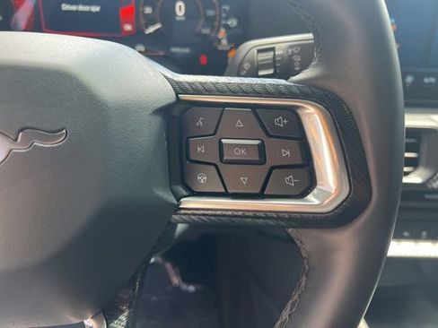 Used 2025 Ford Mustang Coupe RWD image 12