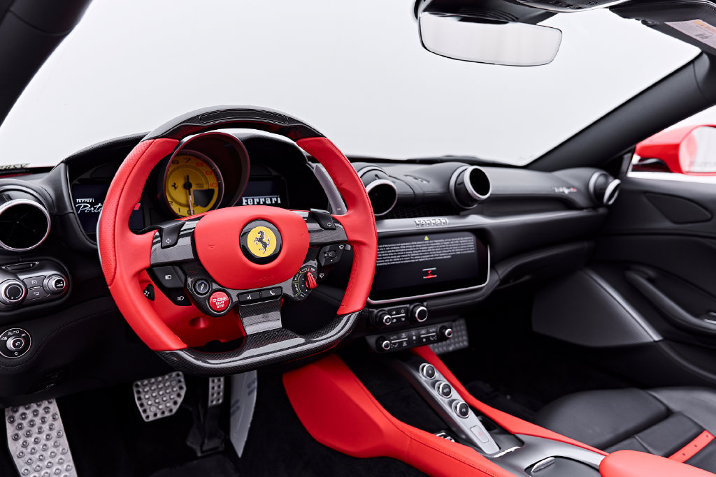Used 2022 Ferrari Portofino M RWD image 2