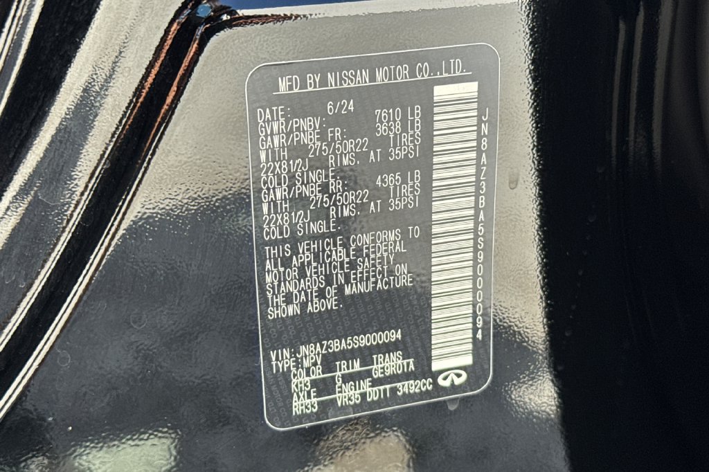 Certified 2025 INFINITI QX80 Luxe RWD image 28