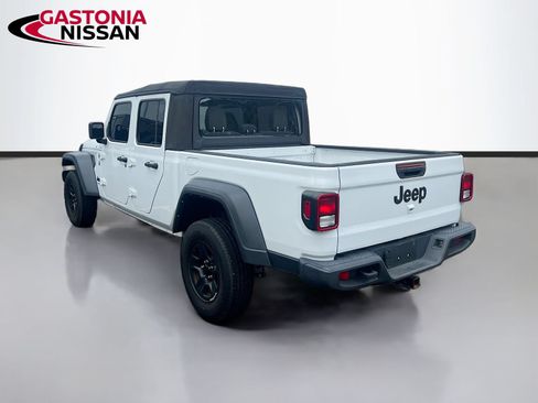 Used 2023 Jeep Gladiator Sport w/ Trailer Tow Package AWD/4WD image 6