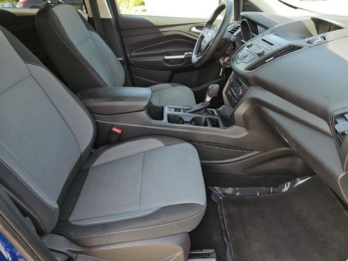 Used 2017 Ford Escape SE FWD image 29