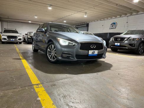 Used 2017 INFINITI Q50 3.0t Premium w/ 3.0T Premium Plus Package AWD/4WD image 6