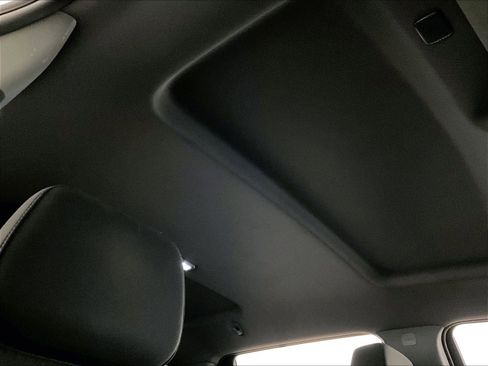 Used 2024 Chevrolet Silverado 2500 Custom w/ Custom Value Package image 21