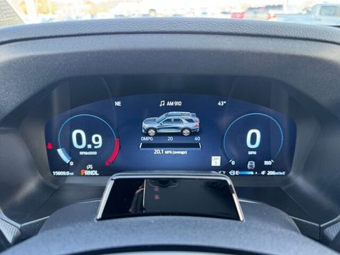 Certified 2025 Ford Explorer ST-Line w/ Premium Package image 18