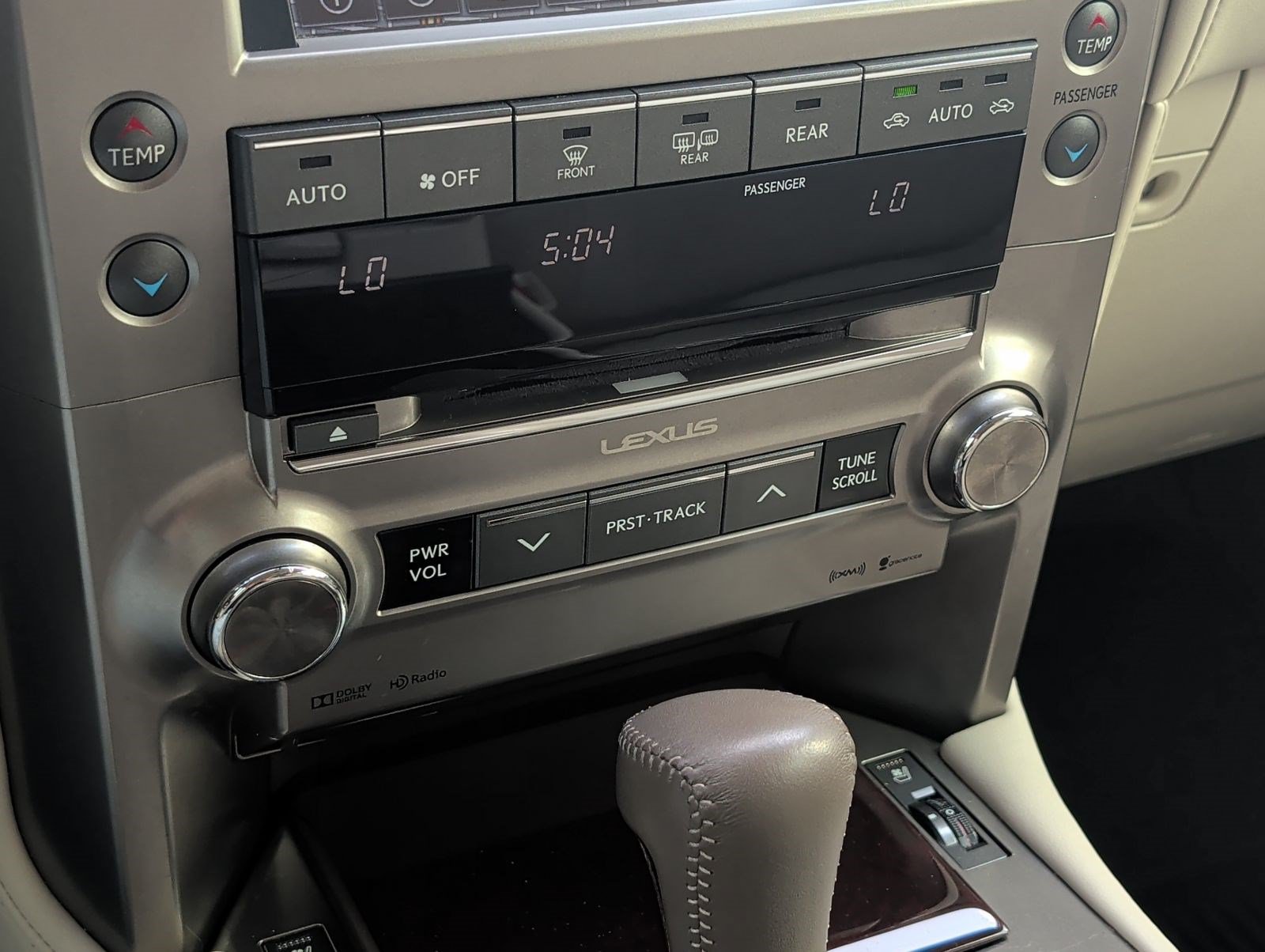 Used 2014 Lexus GX 460 w/ Premium Package AWD/4WD image 20