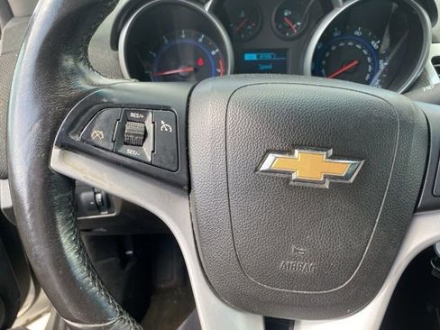 Used 2014 Chevrolet Cruze LT FWD image 22