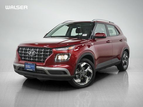 Certified 2024 Hyundai Venue SEL FWD image 1