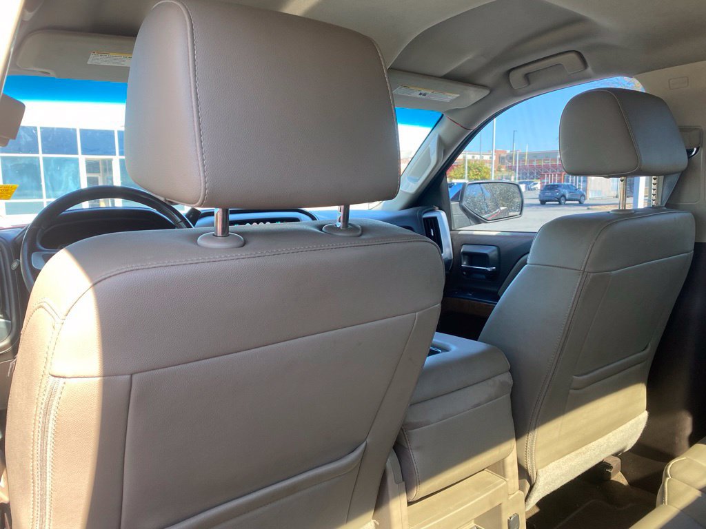 Used 2017 GMC Sierra 1500 SLT w/ SLT Premium Package AWD/4WD image 31