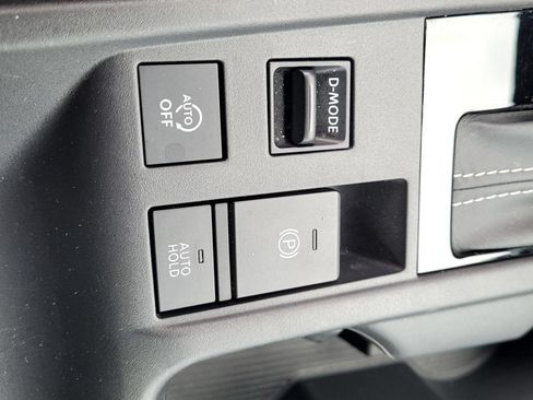 Used 2026 Nissan Sentra SL w/ Floor Mat Package FWD image 27