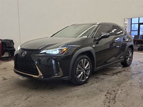 Used 2020 Lexus UX 250h F Sport image 8