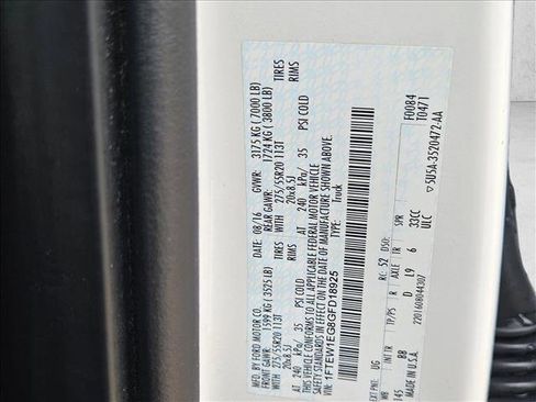 Used 2016 Ford F150 Platinum w/ Equipment Group 701A Luxury image 26