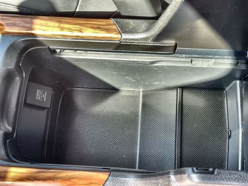 Used 2020 Honda CR-V Touring image 27