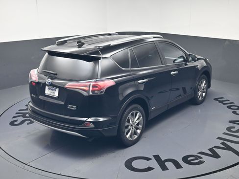 Used 2016 Toyota RAV4 Limited image 35