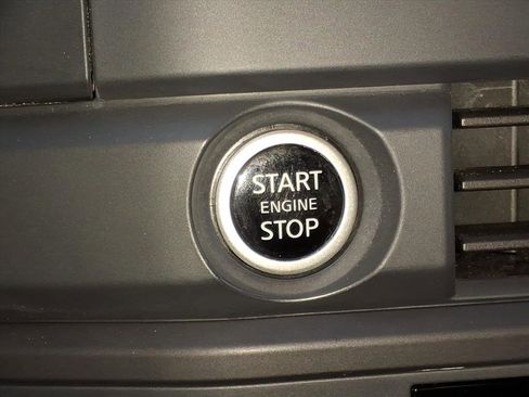 Certified 2024 Nissan Pathfinder S image 18