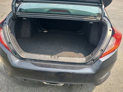 Used 2021 Honda Civic Sport image 11