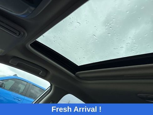 Used 2025 Subaru Crosstrek 2.0i Premium image 10