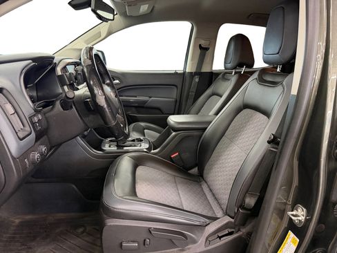 Used 2018 Chevrolet Colorado Z71 image 9