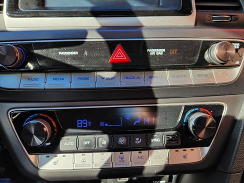 Used 2019 Hyundai Sonata SEL image 17