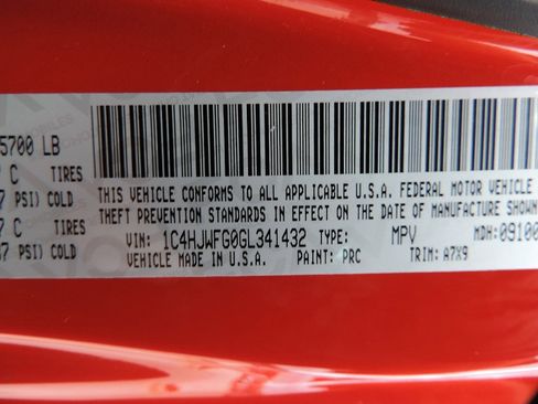 Used 2016 Jeep Wrangler Unlimited Rubicon image 17