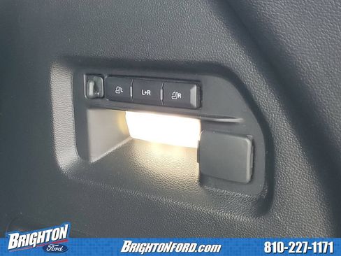 Certified 2023 Ford Explorer Limited w/ Hybrid Equipment Group 310A AWD/4WD image 8