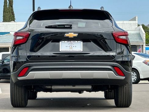 New 2026 Chevrolet Trax LT FWD image 5