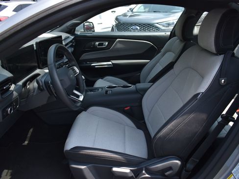 Used 2024 Ford Mustang GT RWD image 13
