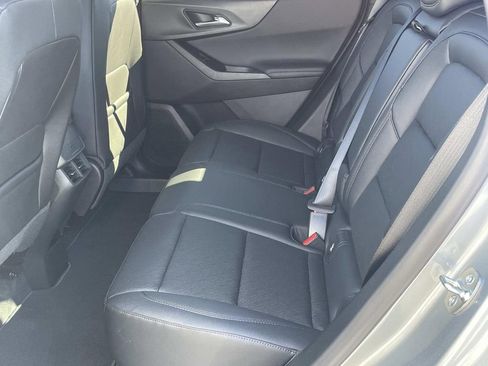 New 2026 Chevrolet Equinox LT w/ Convenience Package II FWD image 13