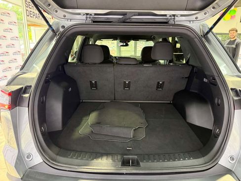 Used 2026 Chevrolet Equinox LT FWD image 56