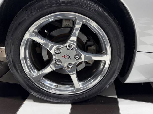 Used 2002 Chevrolet Corvette Convertible w/ Preferred Equipment Group2 image 27