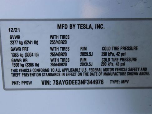 Used 2022 Tesla Model Y Long Range AWD/4WD image 9