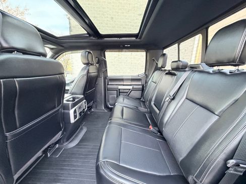 Used 2020 Ford F150 Lariat image 24