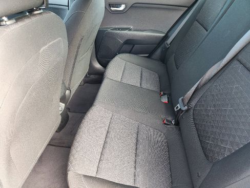 Used 2023 Kia Rio S image 30