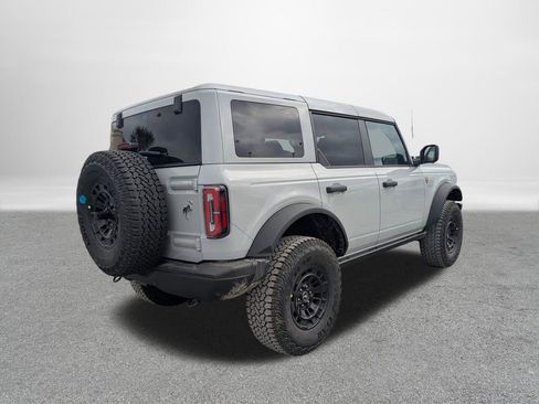 New 2026 Ford Bronco Badlands AWD/4WD image 3