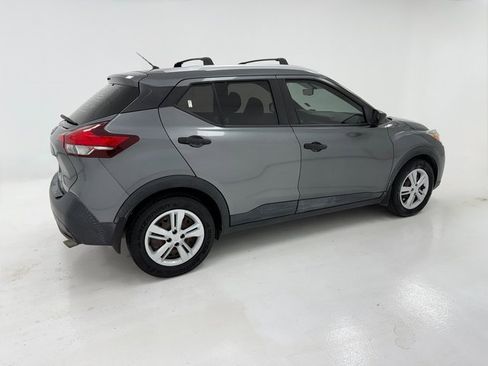 Used 2019 Nissan Kicks S w/ Interior Electronics Package image 41