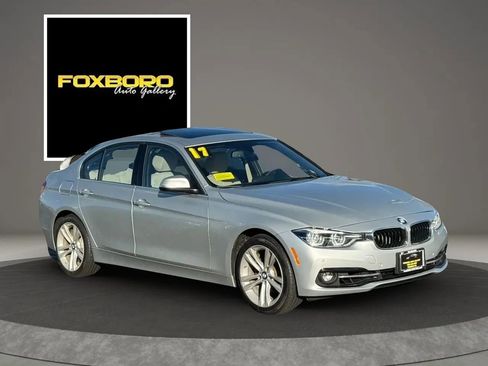 Used 2017 BMW 330i xDrive 330i xDrive Sedan 4D image 3