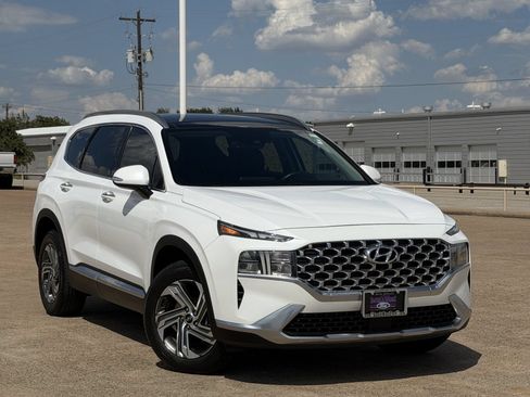 Used 2021 Hyundai Santa Fe SEL w/ Convenience + Premium Package FWD image 2