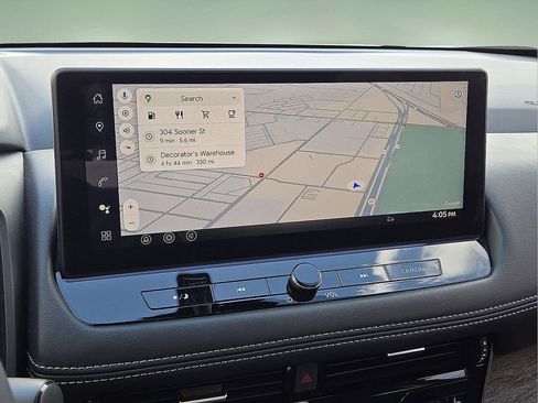 Used 2024 Nissan Rogue Platinum w/ Platinum Premium Package image 27