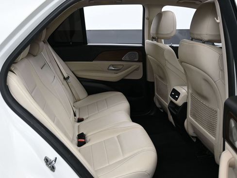 Used 2022 Mercedes-Benz GLE 350 w/ Premium Package image 37