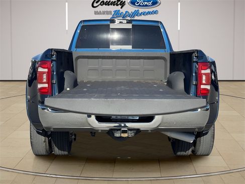 Used 2022 RAM 3500 Limited image 21