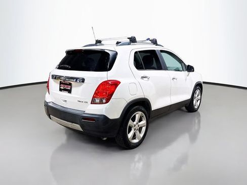 Used 2015 Chevrolet Trax LTZ w/ LPO, Cargo Package FWD image 6
