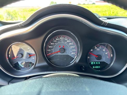 Used 2013 Dodge Avenger SXT FWD image 8