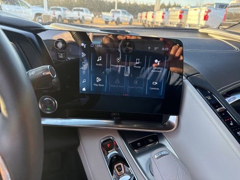 Used 2024 Chevrolet Corvette Stingray Preferred Cpe w/ 2LT image 9