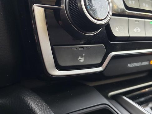 Used 2019 Honda CR-V EX image 21