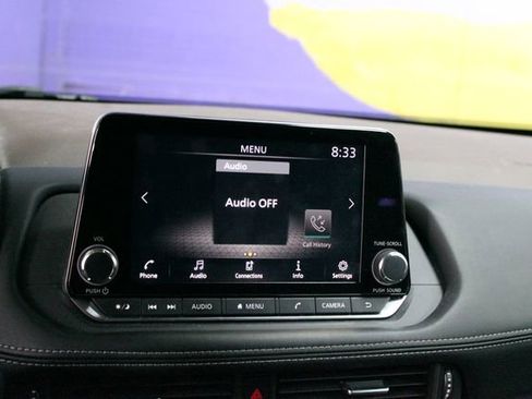 Used 2021 Nissan Rogue S AWD/4WD image 17