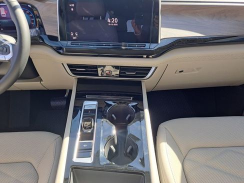 New 2026 Volkswagen Atlas SE image 18